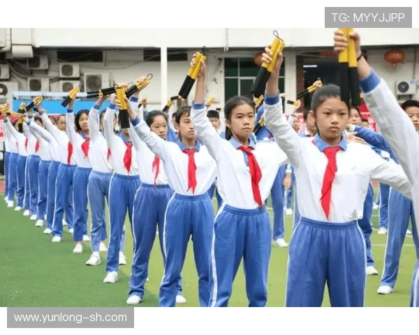 深圳攀岩队在全国速度排行榜中荣获第四名展现出强劲实力与团队精神