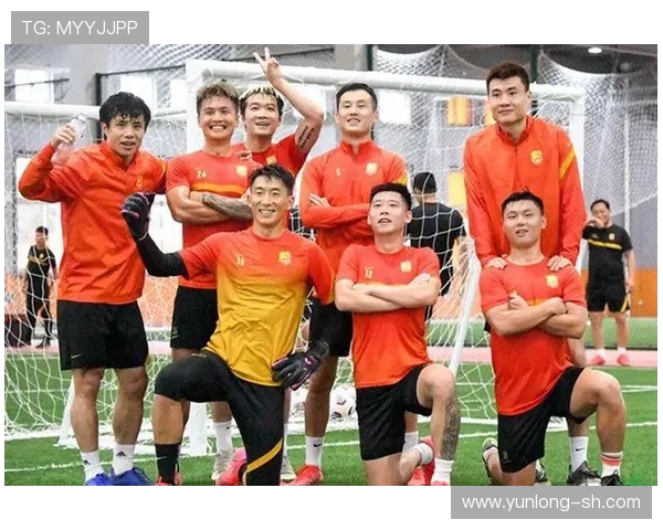 赛后分析：深圳街舞队与武汉街舞队的表现与状态对比探讨