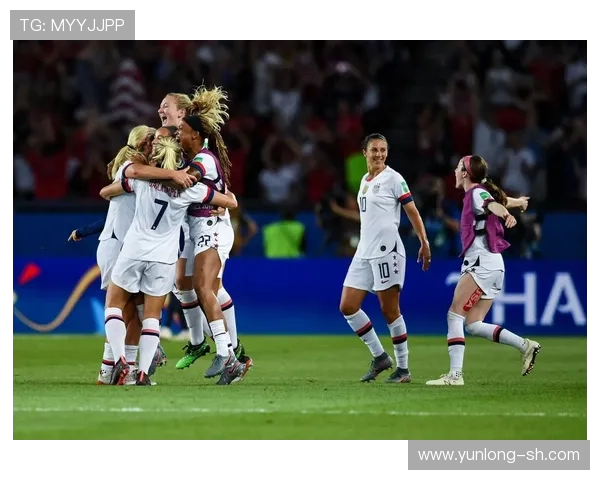 2019年美国与法国足球比赛全场精彩录像回顾与分析