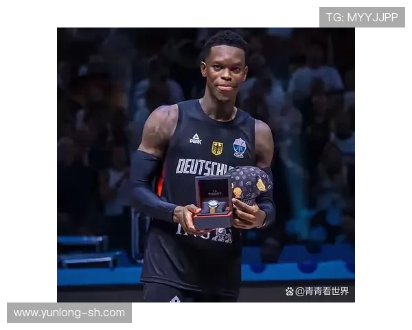 丹尼斯施罗德的篮球之路：从德国新星到NBA明星的成长历程