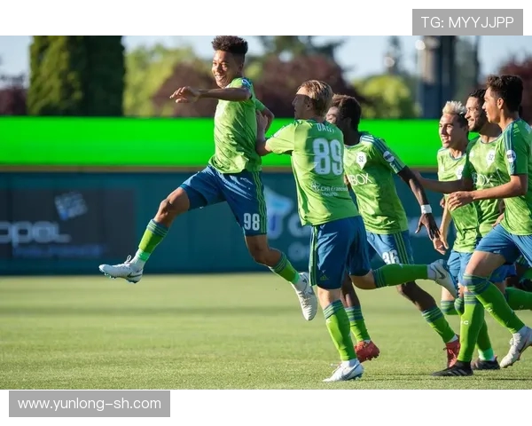 西雅图音速迎战休斯敦迪纳摩强强对决引发球迷热情期待 西雅图音速迎战休斯敦迪纳摩强强对决引发球迷热情期待