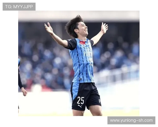 长崎海航迎战金泽塞维期待精彩对决两队争夺胜利展现足球魅力